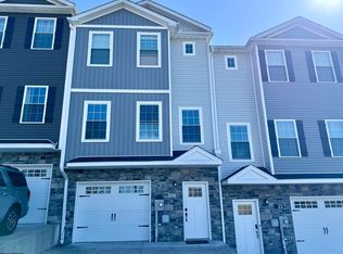 24 Misty Ln, Fairmont, WV 26554