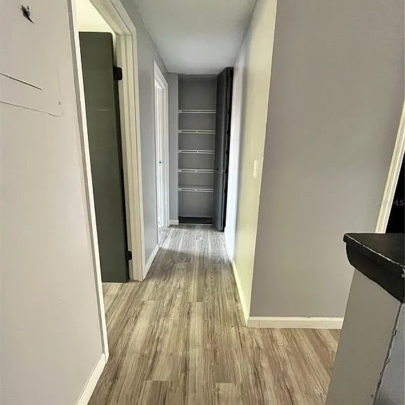 4918 Silver Oaks Vlg #F — Photo 18
