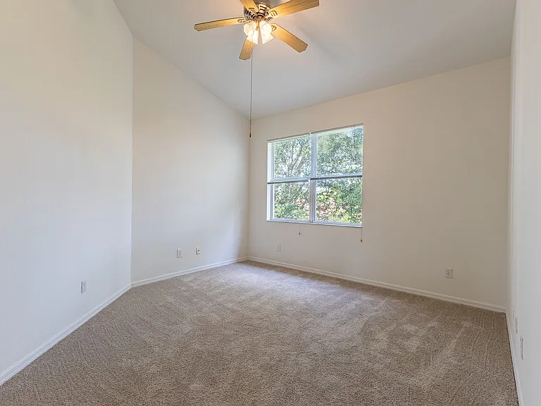 4255 Liron Ave #202 — Photo 21