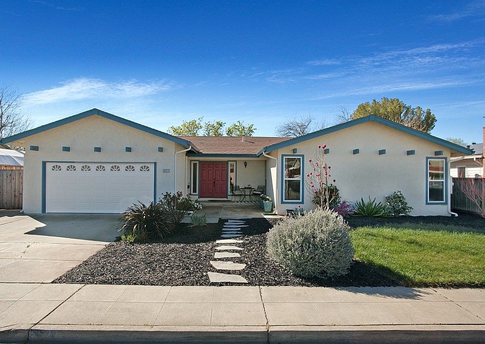 1st image of 5527 Oakmont Cir