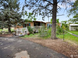 284 NE 18.8, Soap Lake, WA 98851