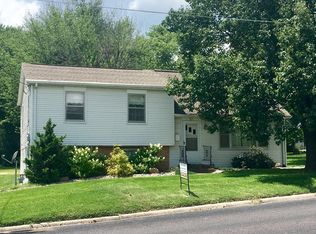 17 Pershing Rd, Columbia, MO 65203