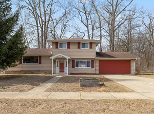 16200 Middlebelt Rd, Romulus, MI 48174