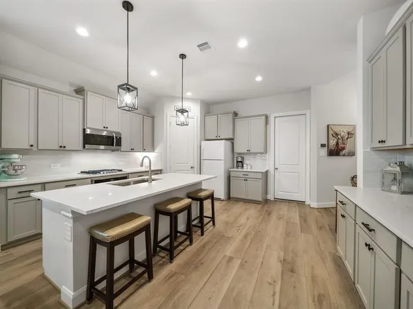 15818 Arbeadie Dr, Humble, TX 77346