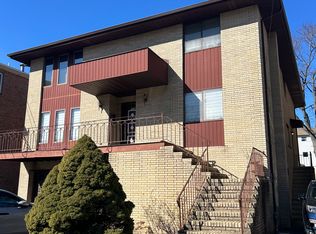 749 W End Ave #2, Cliffside Park, NJ 07010