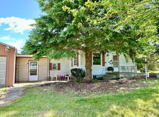 11877 Croswell Rd, Saint Johns, MI 48879