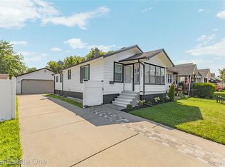 1539 Oconnor Ave, Lincoln Park, MI 48146