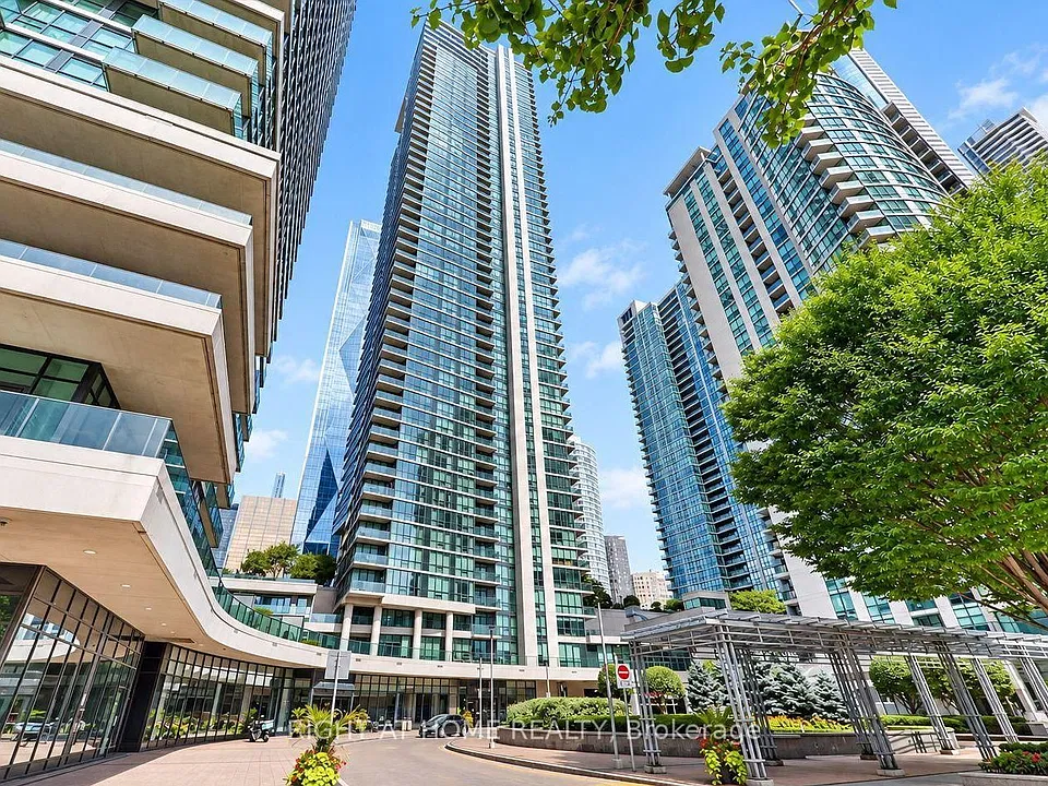 16 Harbour St #3407