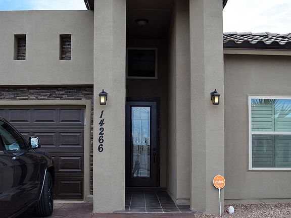 2nd image of 14266 Loma Esmeralda Dr
