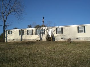 876 Chandler Rd, Dobson, NC 27017