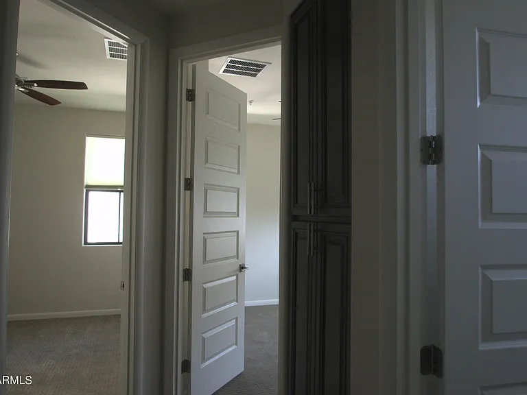 2090 S Dorsey Ln #1046 — Photo 25
