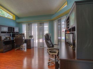 2101 Curry Rd, Lutz, FL 33549