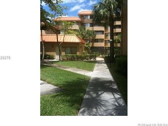 3rd image of 7401 NW 16th St #109