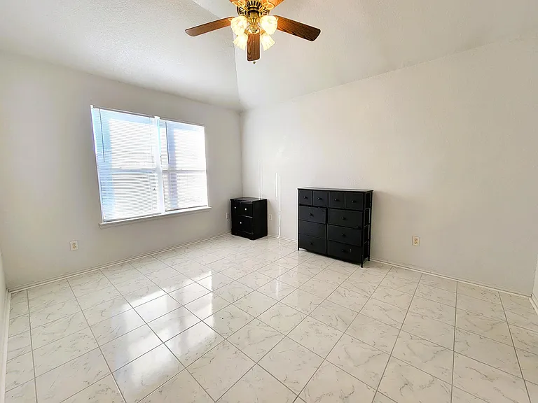 2303 Rainforest Ln — Photo 14