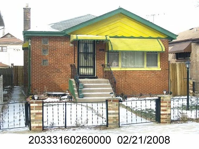 8608 S Lowe Ave photo 1