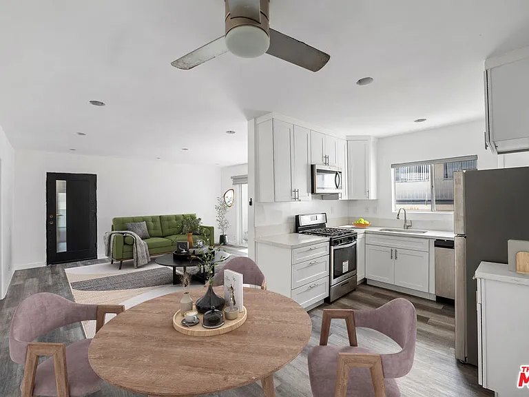 733 N Hayworth Ave #4 — Photo 4