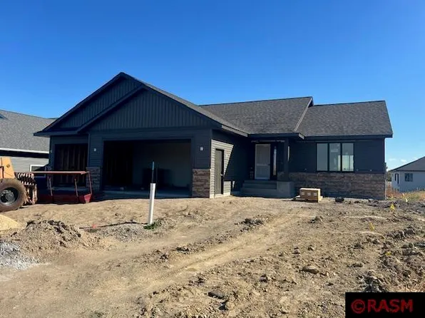 332 Falcon Run, Eagle Lake, MN 56024