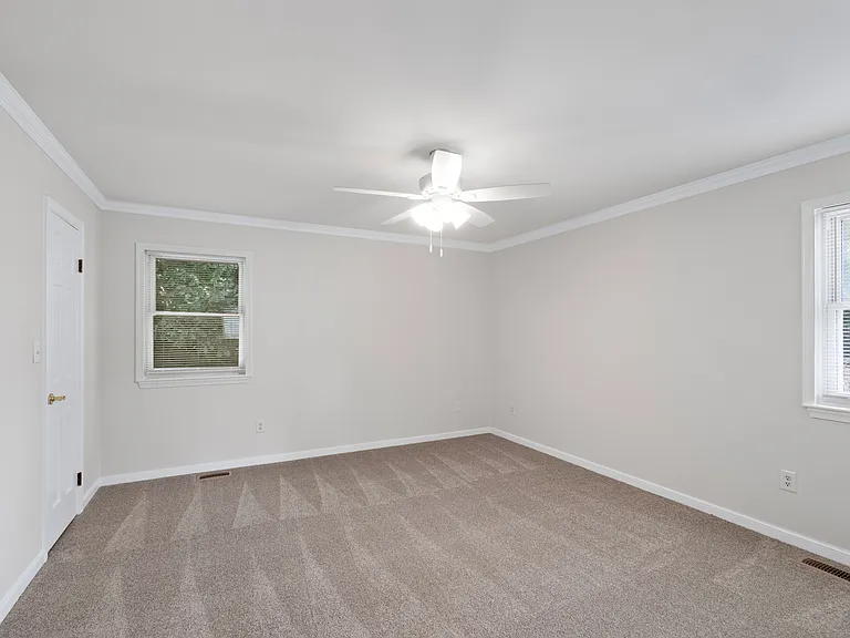 1768 Olympic Dr — Photo 27