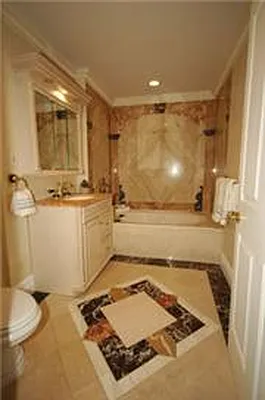 Sold by Avian Village Realty | media 1