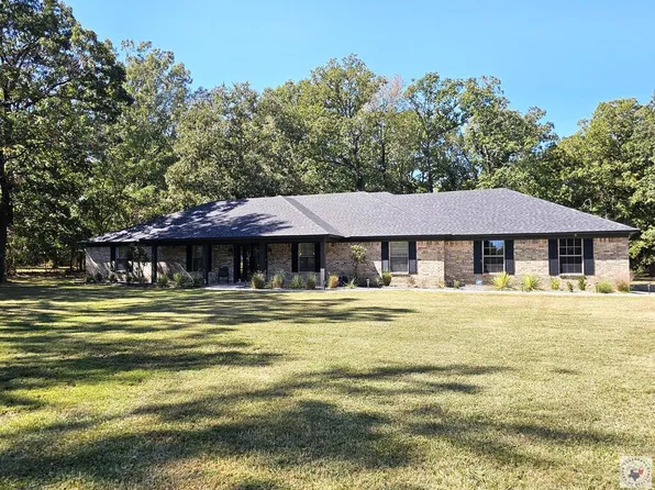 6815 Buchanan Loop Rd, Texarkana, TX 75501