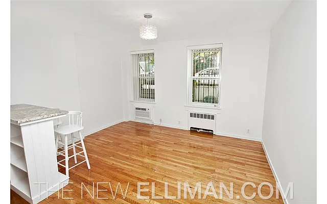 Rented by Douglas Elliman | media 4