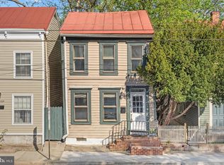329 N Patrick St, Alexandria, VA