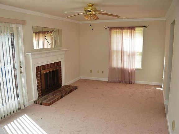 3rd image of 3535 Sir Wilfred Pl