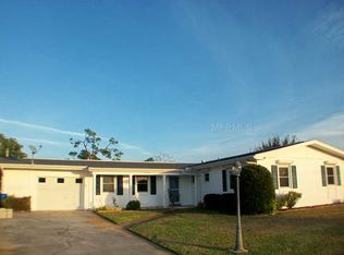 2318 Conway Blvd, Pt Charlotte, FL 33952