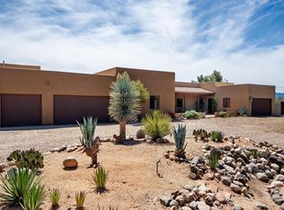 1901 W Magic Pl, Tucson, AZ 85704