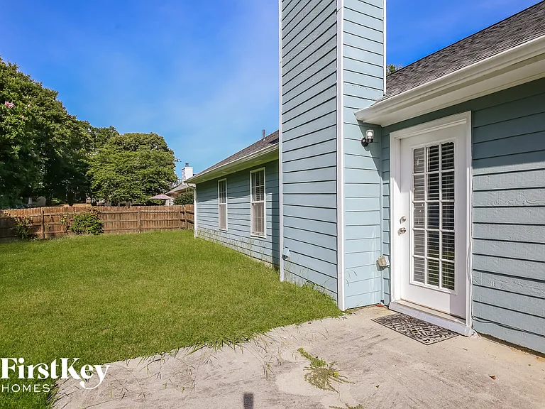 1500 Summer Lake Ter — Photo 15