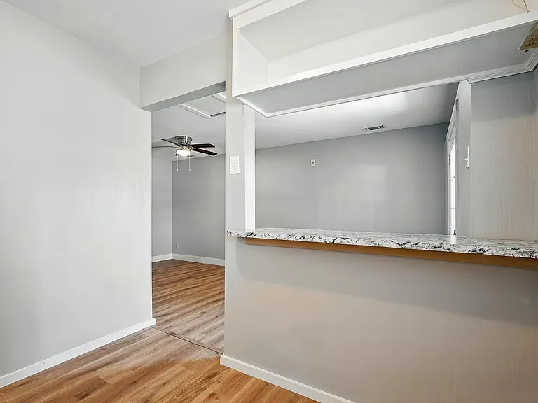 5107 Durango Dr — Photo 21