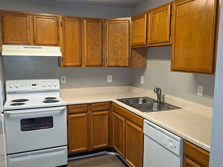 205 Kent Lake Dr — Photo 51