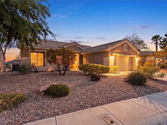 4th image of 432 Piute Valley Ct