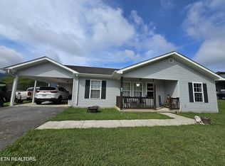 652 Cross Creek Rd, Dryden, VA 24243