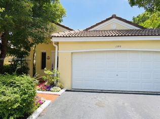 1599 Palermo Dr, Fort Lauderdale, FL 33327