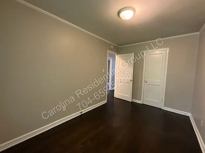 6013 Carver Blvd #B — Photo 9