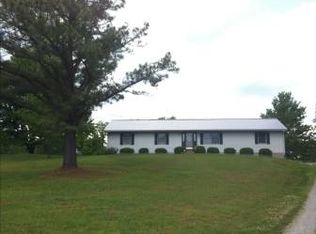 610 Joe Powers Rd, Hawesville, KY 42348