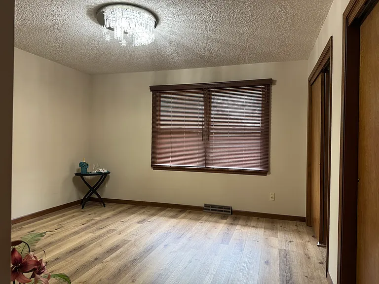 5406 SW 11th St — Photo 14