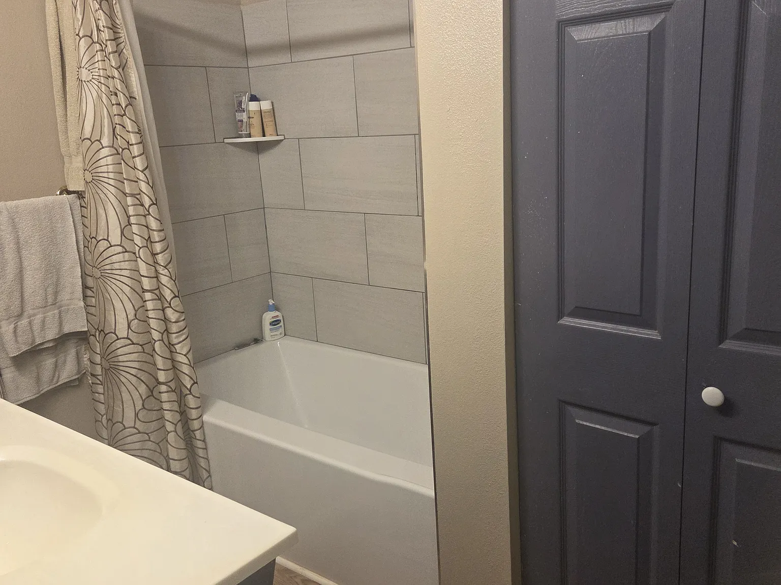 4 bed, 1776 sqft, $1,600 — Photo 4