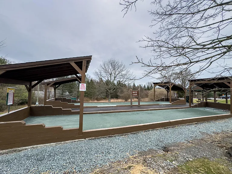 117 Forest Dr — Photo 55