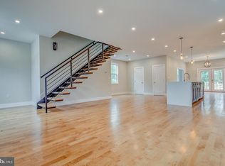 3040 Vista St NE, Washington, DC 20018