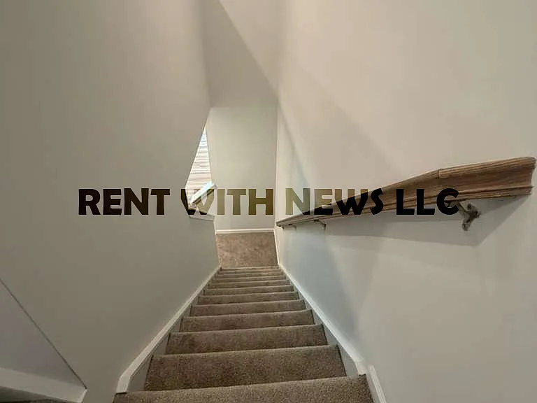 115 Hunston Dr — Photo 11