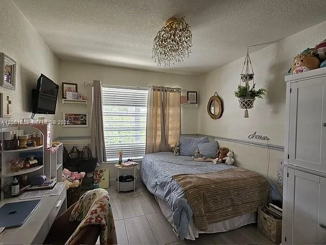 17728 SW 20th St — Photo 20