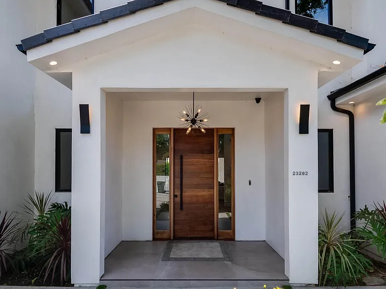 23262 Gonzales Dr — Photo 8