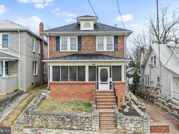 1108 Washington Ave, Martinsburg, WV 25401