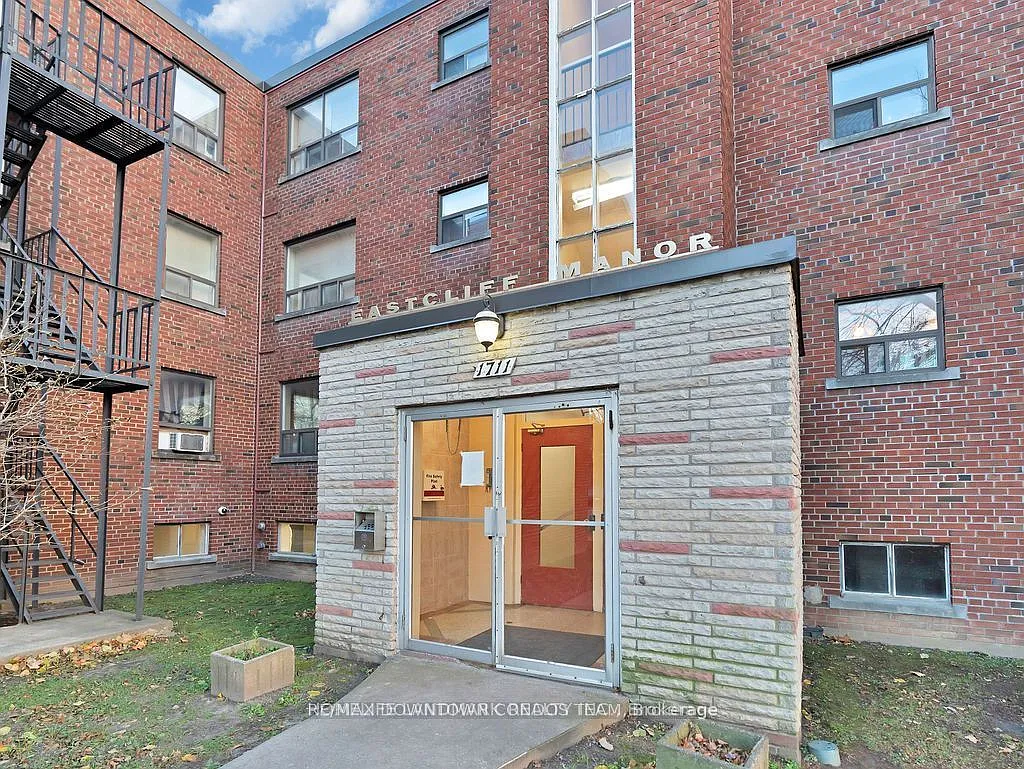1 bed, $1,599 — Photo 4