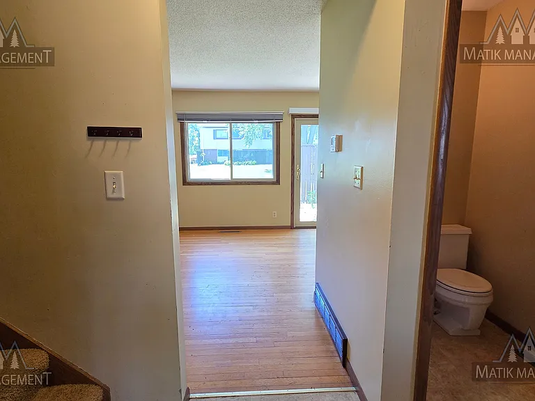 4011 18th Ave NW — Photo 3