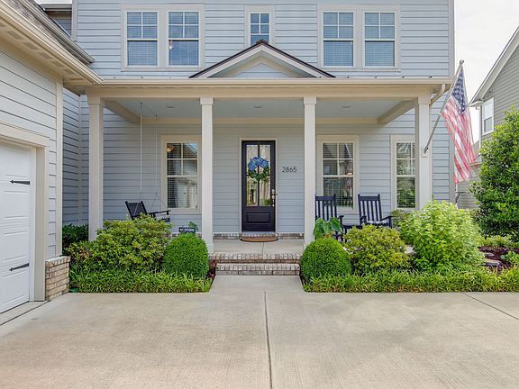3rd image of 2865 Americus Dr