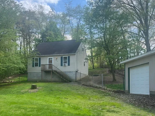 370 Kratzer Rd, Sunbury, PA 17801