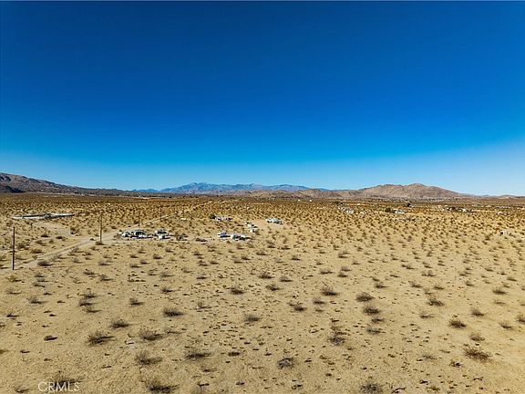 2nd image of 64004 Desert Trail Dr